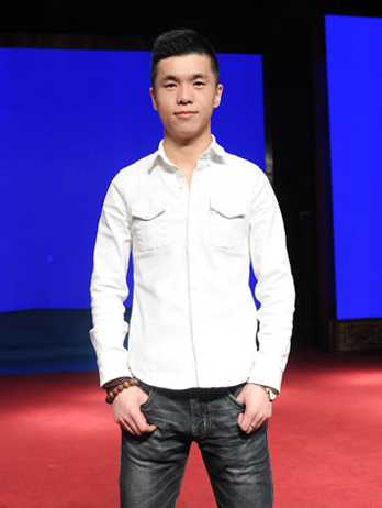 王刚
